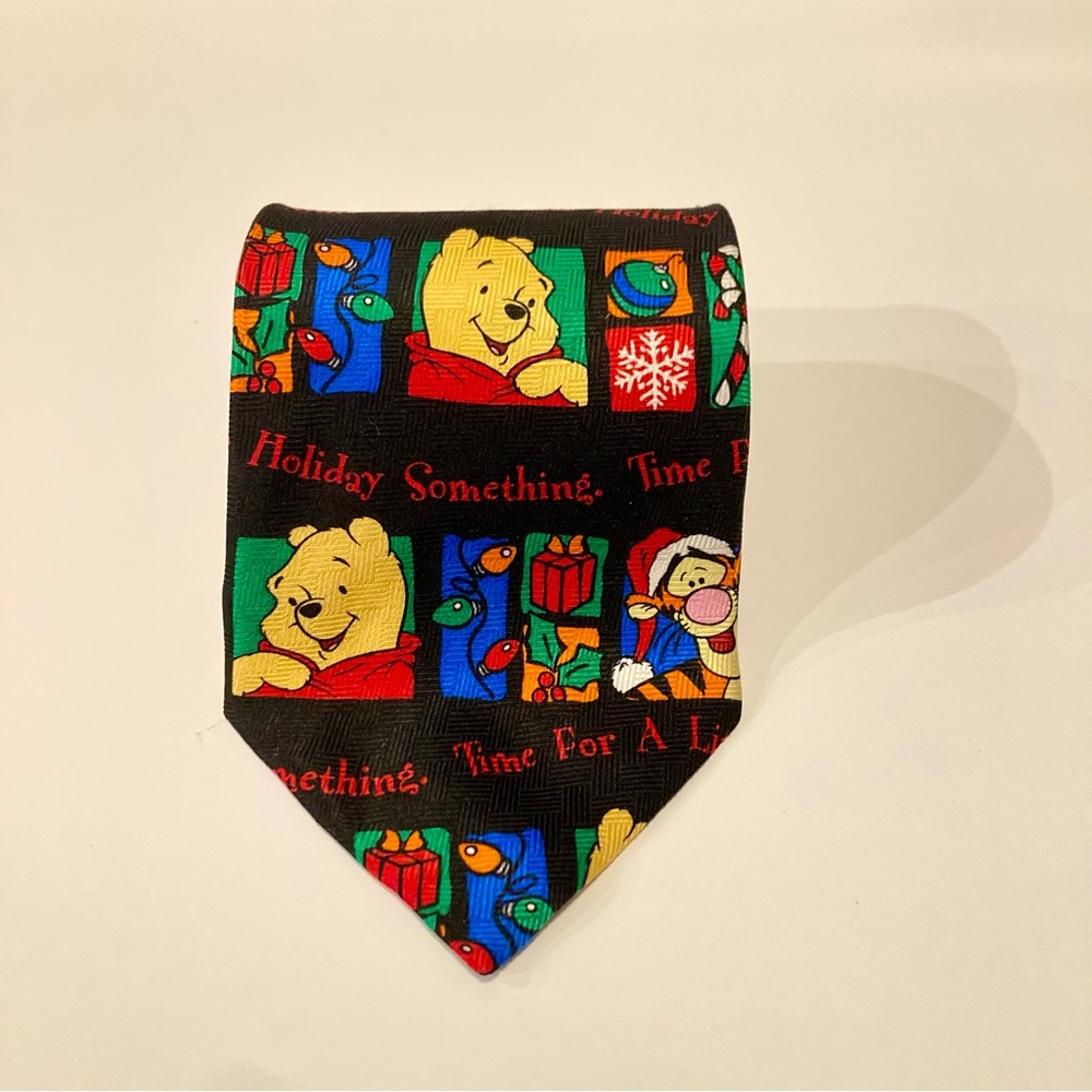 ❤️‍🔥 (5/20) Disney Pooh Men’s Holiday Winnie the Pooh Silk Tie
